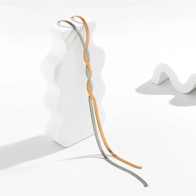 Elegante lange halsketting met verstelbaar slangendesign